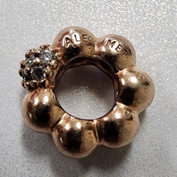 Pandora Rose Polished and Pave Spacer - Picture 5 of 6
